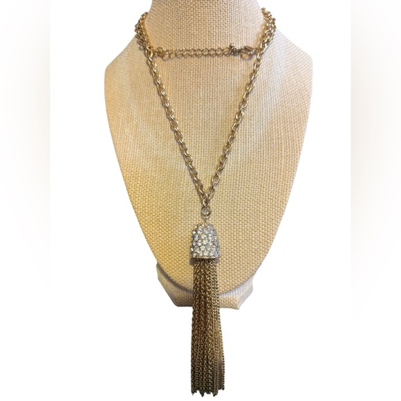 Chic Gold Tassel Necklace - Picture 10 of 10